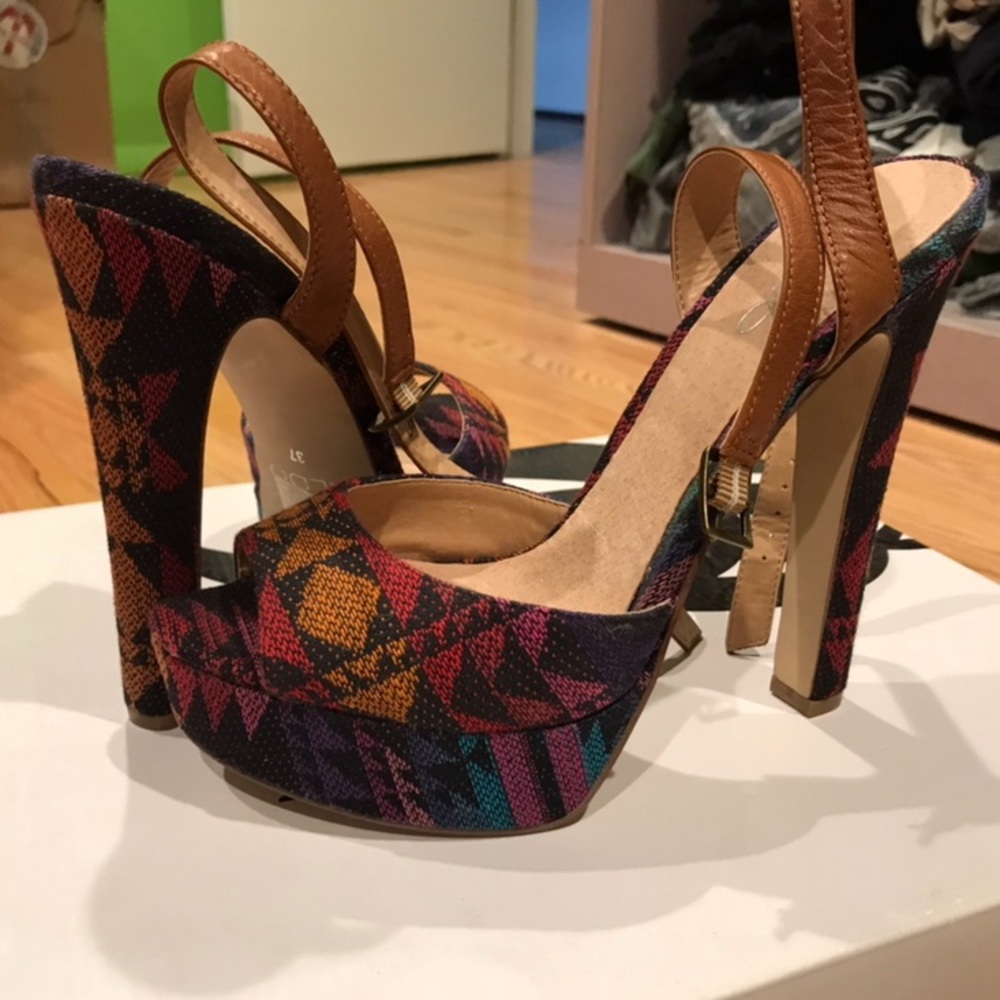 Platform heels